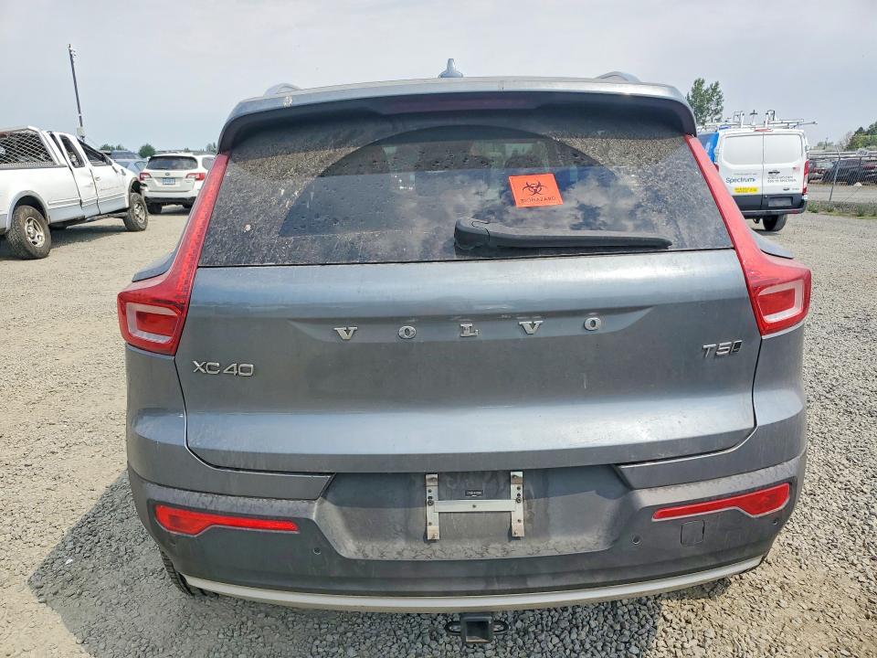62054826 :رقم المزاد ، YV4162UK4K2139384 vin ، 2019 Volvo Xc40 مزاد بيع