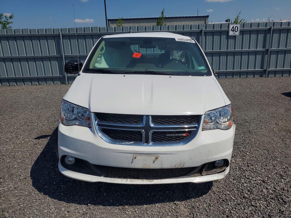 60028436 :رقم المزاد ، 2C4RDGDGXJR323443 vin ، 2018 Dodge Grand Caravan مزاد بيع