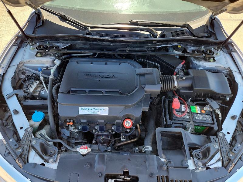 2016 Honda Accord მანქანა იყიდება აუქციონზე, vin: 1HGCR3F90GA026596, აუქციონის ნომერი: 62083926
