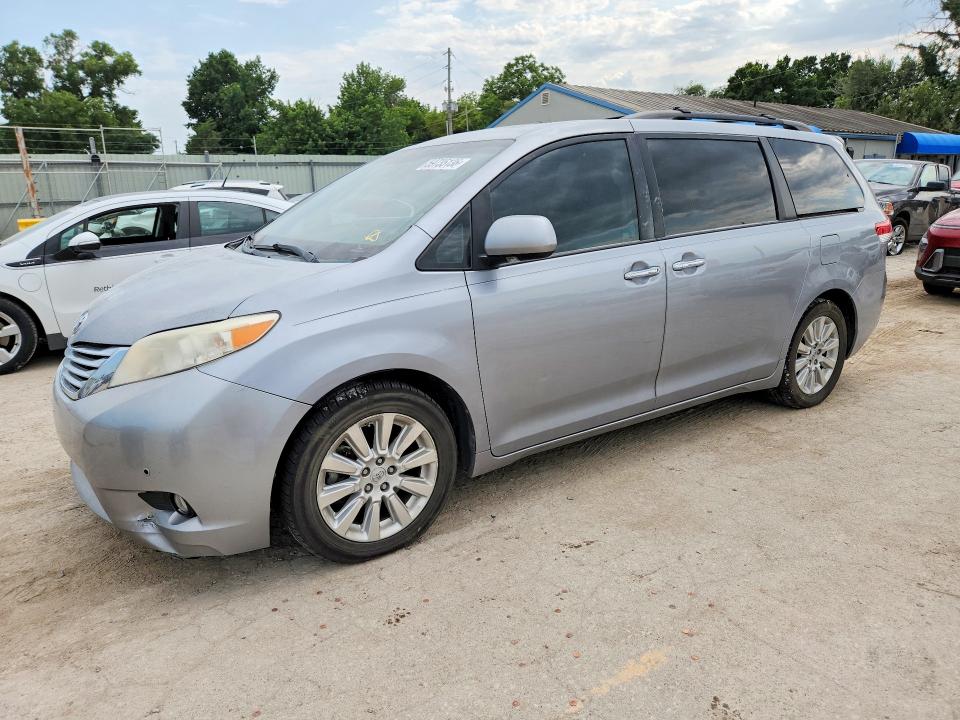 2012 Toyota Sienna მანქანა იყიდება აუქციონზე, vin: 5TDYK3DC5CS235580, აუქციონის ნომერი: 59735136