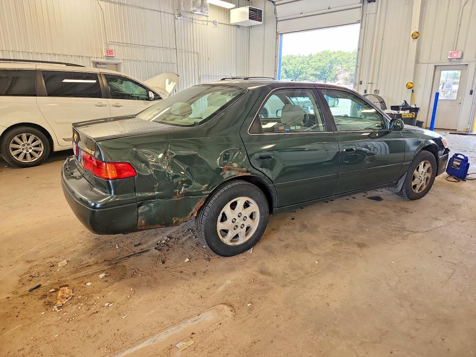 Продаж на аукціоні авто 2000 Toyota Camry, vin: JT2BG22K1Y0491200, номер лоту: 61795386