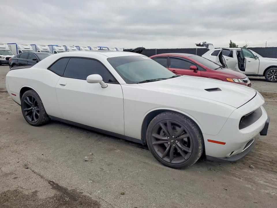 Продаж на аукціоні авто 2018 Dodge Challenger, vin: 2C3CDZAG4JH334308, номер лоту: 63011536