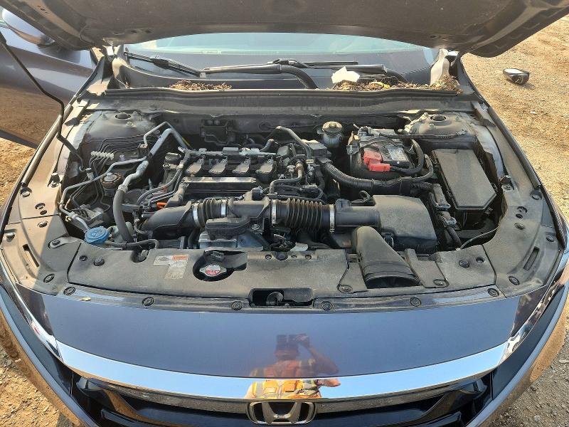 Продажа на аукционе авто 2018 Honda Accord, vin: 1HGCV1F67JA190960, номер лота: 63112736