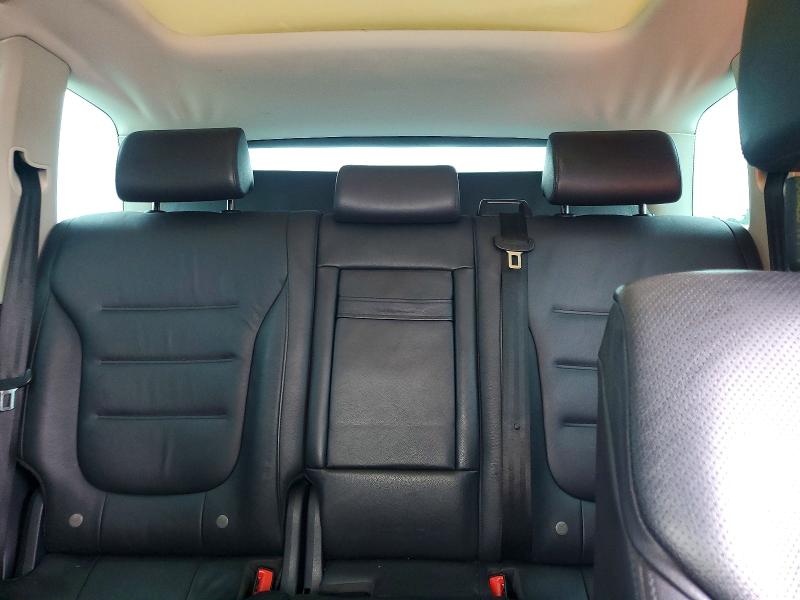 61352146 :رقم المزاد ، WVGEF9BP0GD011047 vin ، 2016 Volkswagen Touareg مزاد بيع