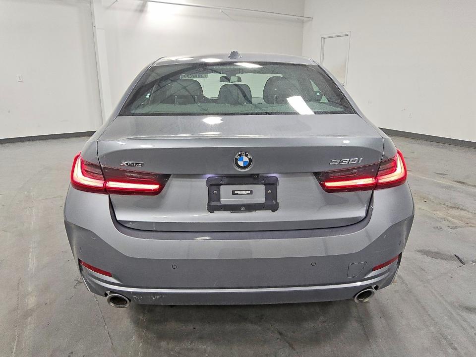 Продаж на аукціоні авто 2023 Bmw 330xi, vin: 3MW89FF04P8D08613, номер лоту: 57172436