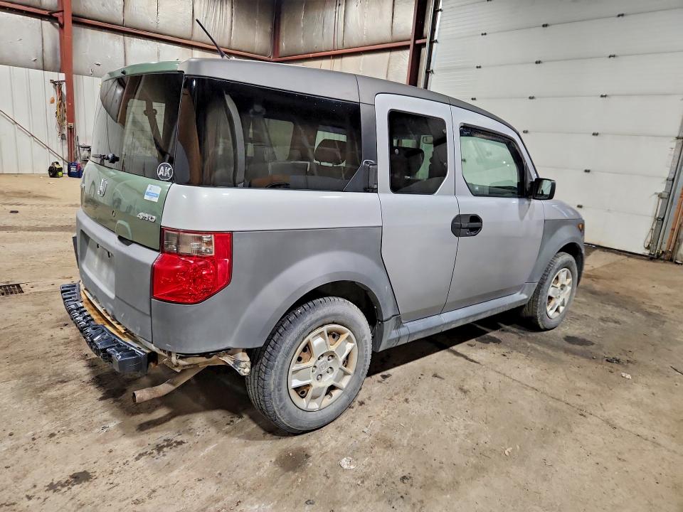 61808706 :رقم المزاد ، 5J6YH27315L020104 vin ، 2005 Honda Element مزاد بيع
