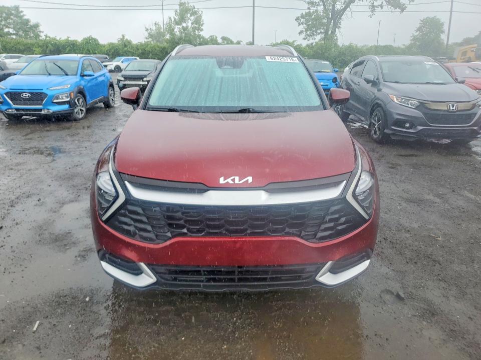 Продажа на аукционе авто 2023 Kia Sportage, vin: KNDPU3AF4P7138942, номер лота: 62425716