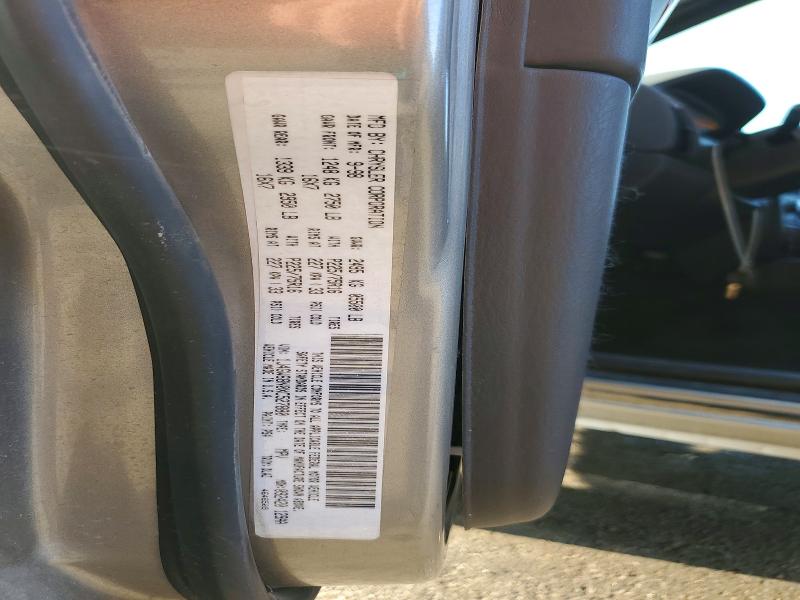 61938226 :رقم المزاد ، 1J4GW68N0XC527880 vin ، 1999 Jeep Grand Cherokee مزاد بيع