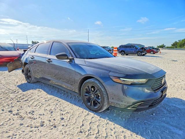 Aukcja sprzedaży 2025 Honda Accord, vin: 1HGCY1F40SA002724, numer aukcji: 60000736