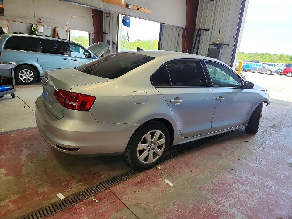 2015 Volkswagen Jetta მანქანა იყიდება აუქციონზე, vin: 3VWD17AJ6FM354381, აუქციონის ნომერი: 62062656