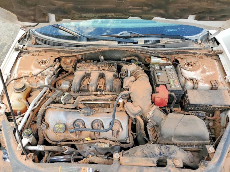 60926106 :رقم المزاد ، 3FAHP0KC6CR169844 vin ، 2012 Ford Fusion مزاد بيع