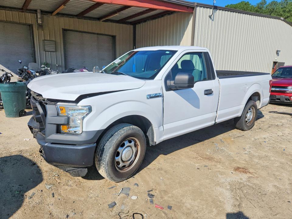 62313826 :رقم المزاد ، 1FTMF1C80GKF15652 vin ، 2016 Ford F150 مزاد بيع