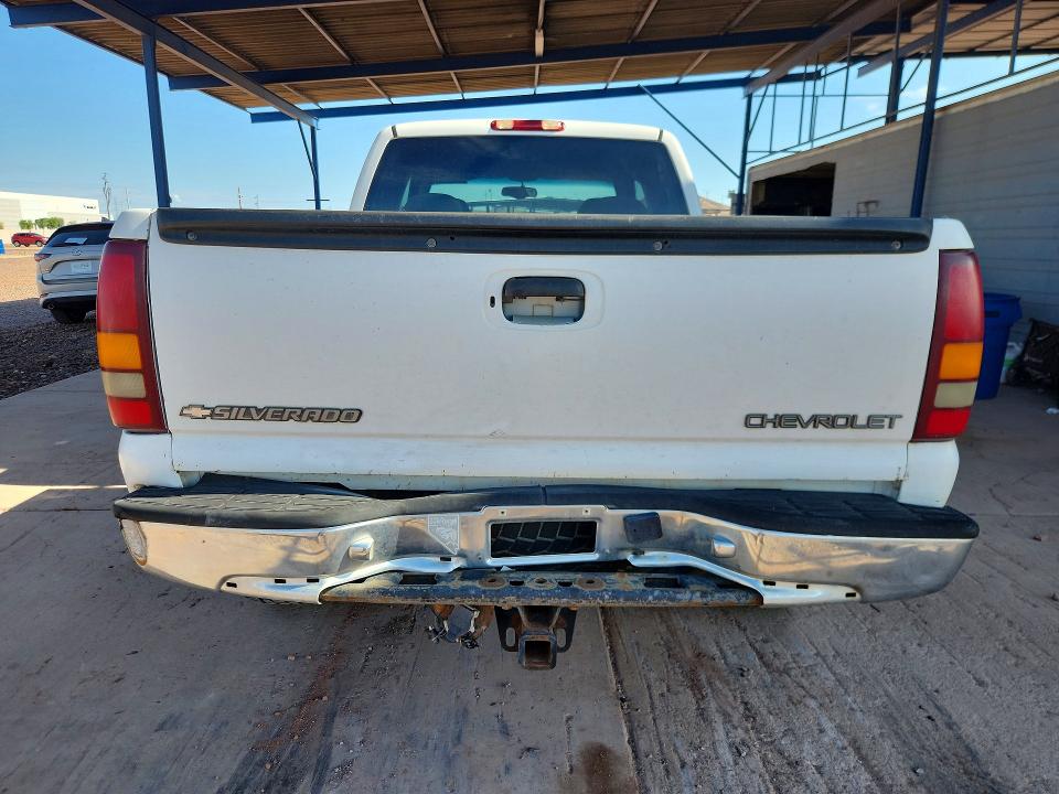 2000 Chevrolet Silverado მანქანა იყიდება აუქციონზე, vin: 1GCEK19T1YE273000, აუქციონის ნომერი: 61794336