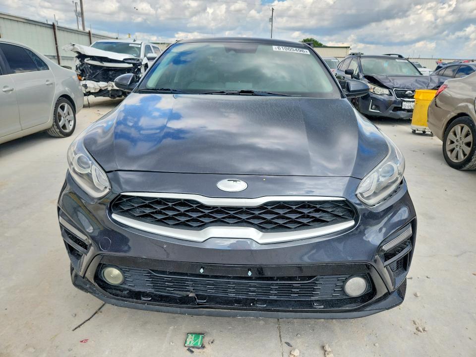 2019 Kia Forte მანქანა იყიდება აუქციონზე, vin: 3KPF24AD8KE070711, აუქციონის ნომერი: 61005496