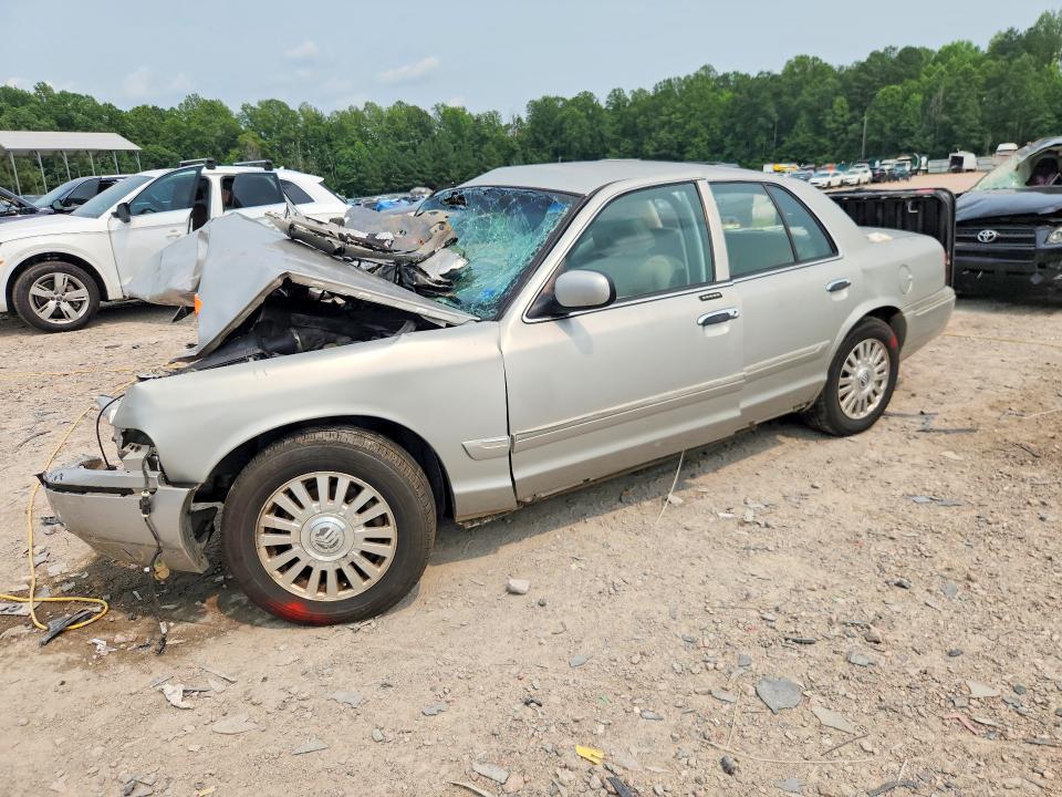 61405066 :رقم المزاد ، 2MEFM75V66X635096 vin ، 2006 Mercury Grand Marquis مزاد بيع