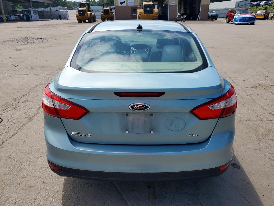 61740516 :رقم المزاد ، 1FAHP3H24CL411027 vin ، 2012 Ford Focus مزاد بيع