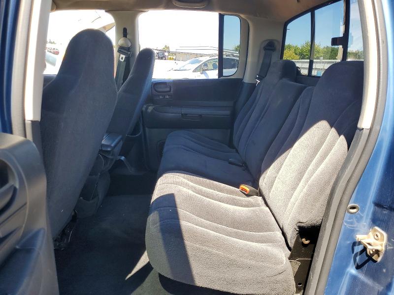 59829776 :رقم المزاد ، 1D7HL38K14S690813 vin ، 2004 Dodge Dakota مزاد بيع