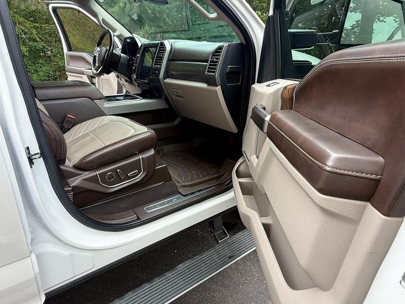 59915916 :رقم المزاد ، 1FT7W2BT2KEE40825 vin ، 2019 Ford F250 مزاد بيع
