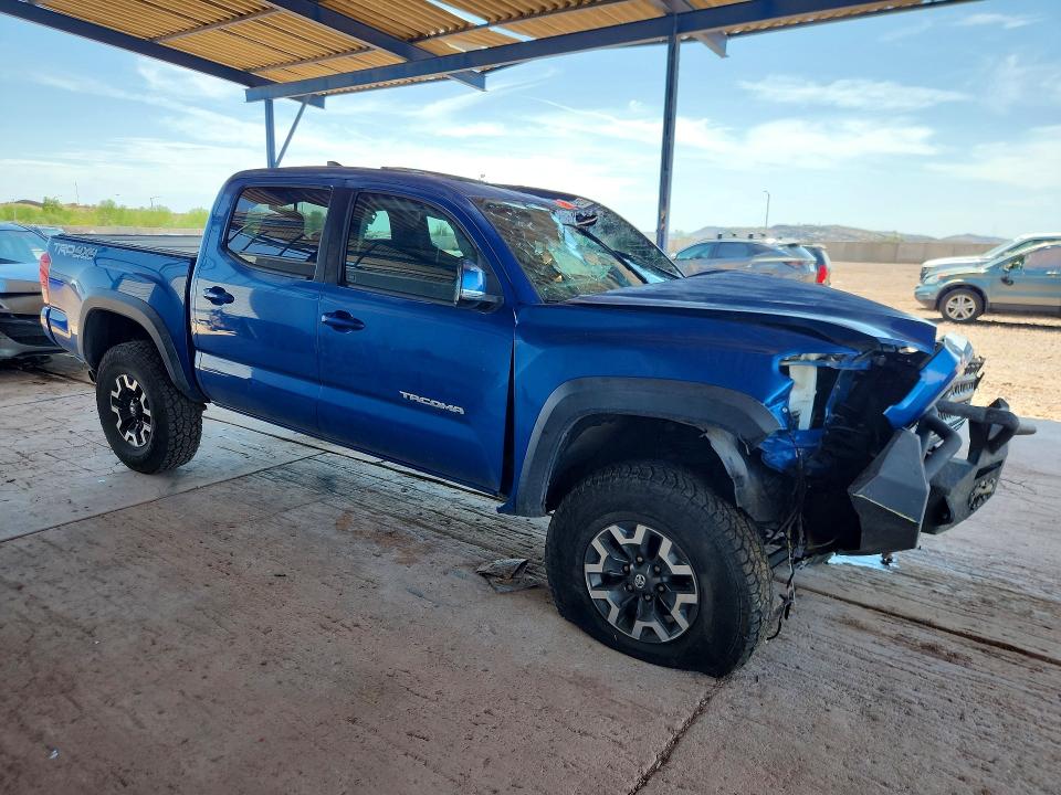 Продажа на аукционе авто 2017 Toyota Tacoma, vin: 3TMCZ5AN6HM091858, номер лота: 61994266