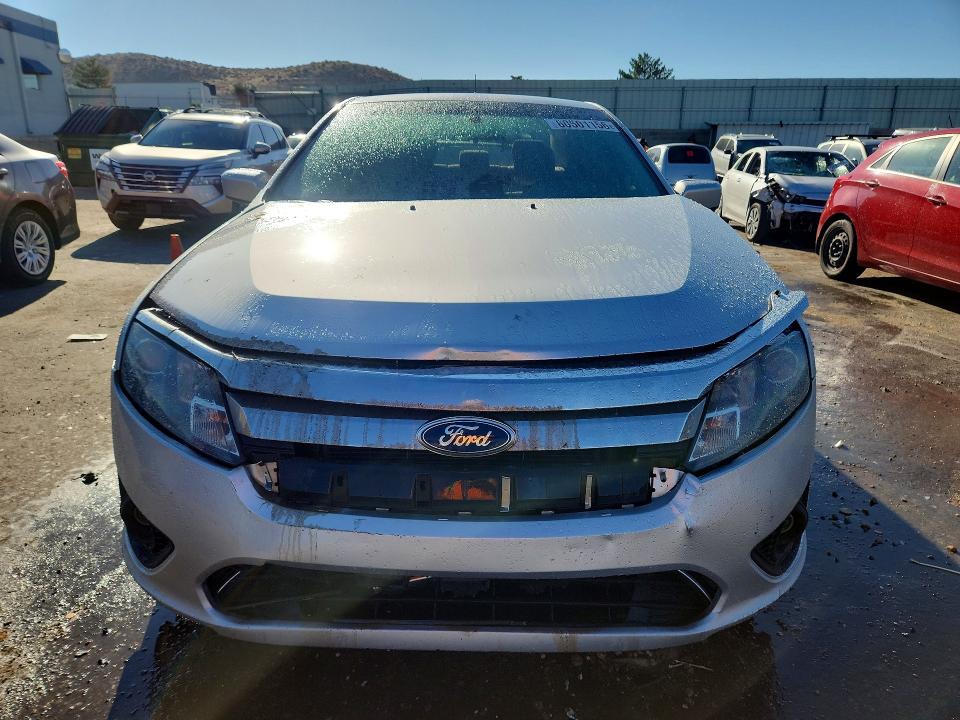 2011 Ford Fusion მანქანა იყიდება აუქციონზე, vin: 3FAHP0HAXBR211369, აუქციონის ნომერი: 60501156