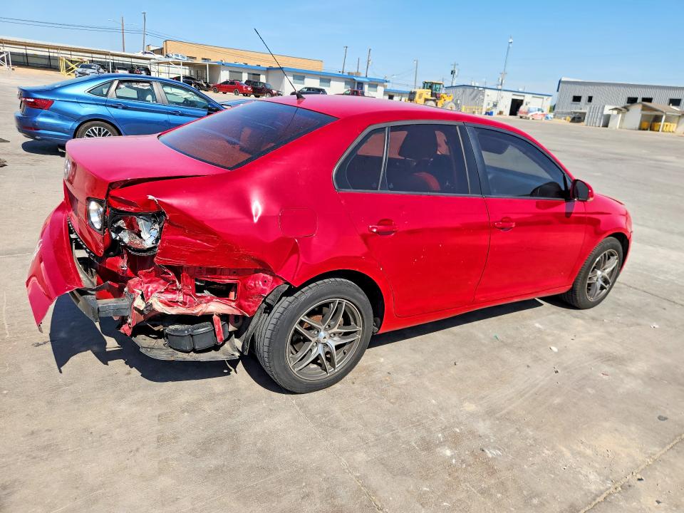 Продаж на аукціоні авто 2010 Volkswagen Jetta, vin: 3VWRZ7AJ2AM095105, номер лоту: 62419356