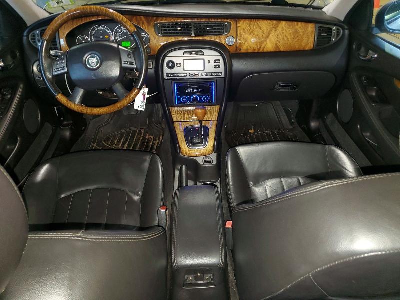2005 Jaguar X-type მანქანა იყიდება აუქციონზე, vin: SAJWA51A95WE57393, აუქციონის ნომერი: 59672286