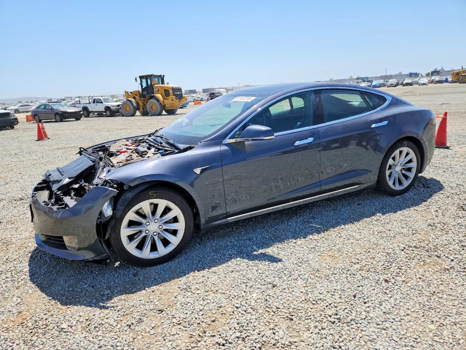 Продаж на аукціоні авто 2016 Tesla Model S, vin: 5YJSA1E17GF170526, номер лоту: 61187016