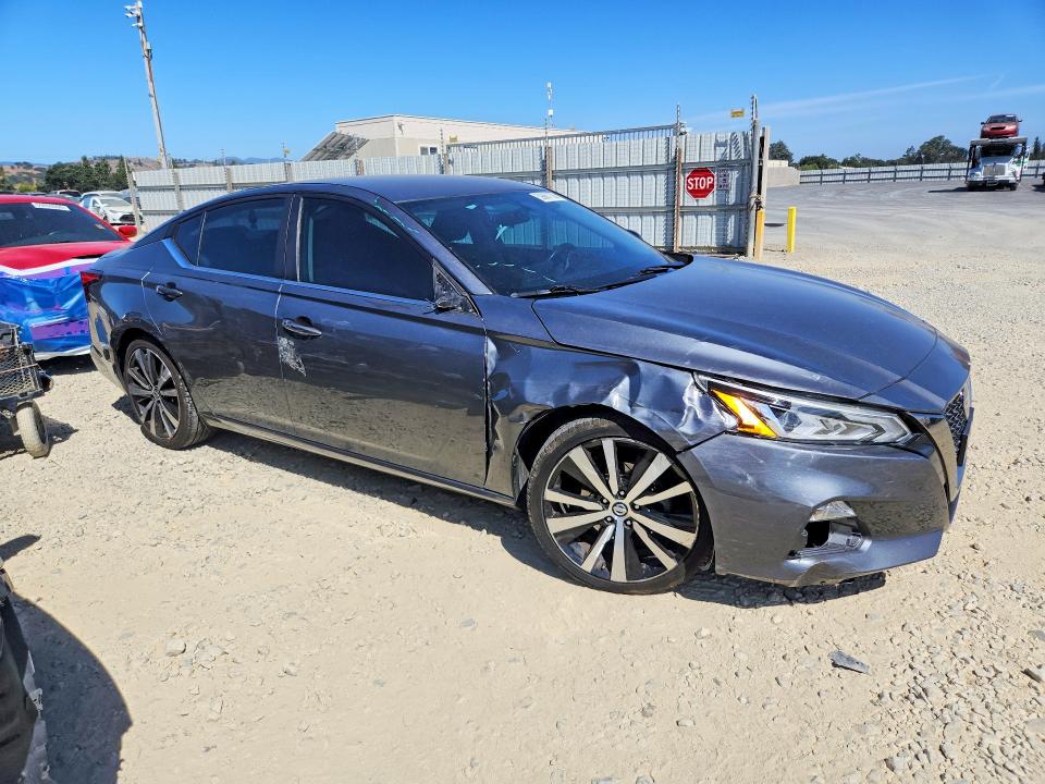 2019 Nissan Altima მანქანა იყიდება აუქციონზე, vin: 1N4BL4CV8KC153909, აუქციონის ნომერი: 59861736