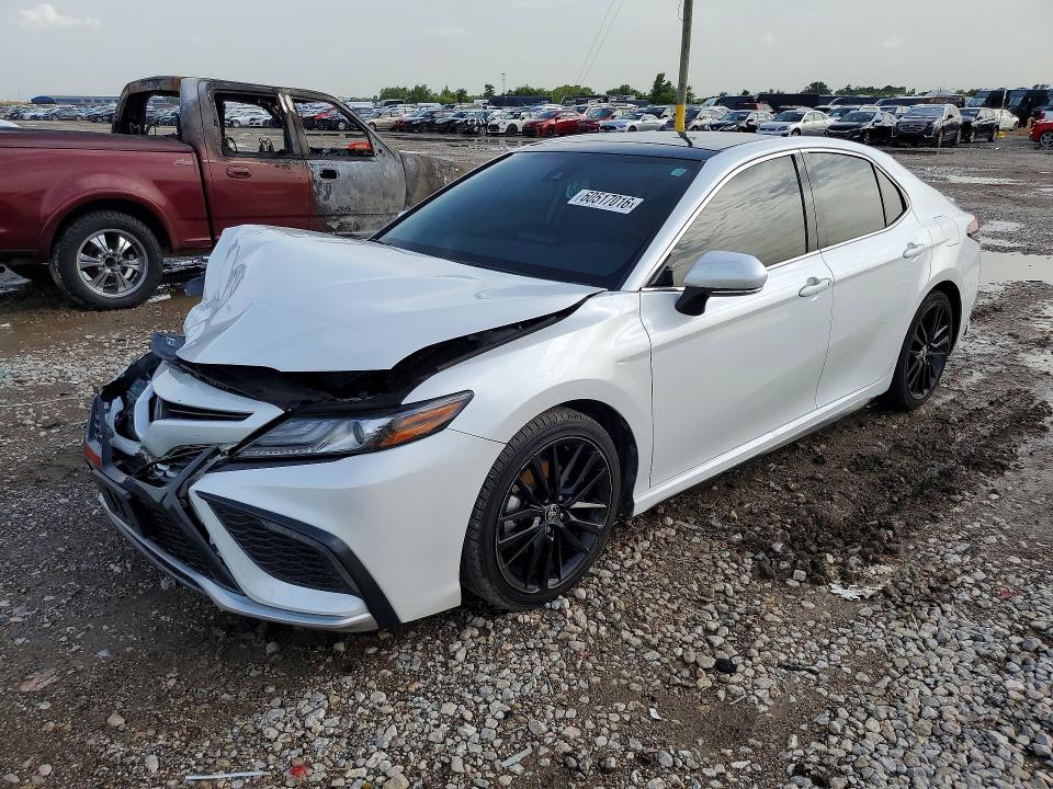 2023 Toyota Camry მანქანა იყიდება აუქციონზე, vin: 4T1K61AK7PU800032, აუქციონის ნომერი: 60517016