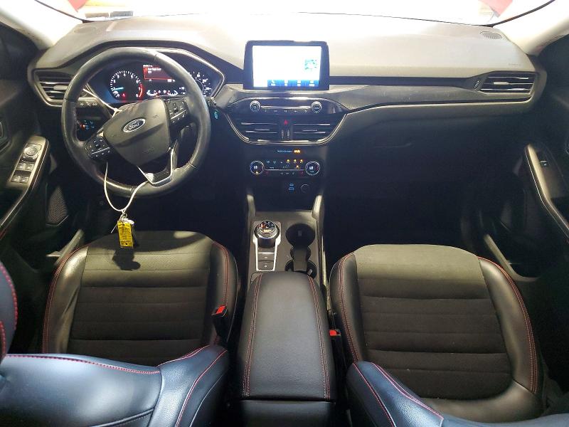 60969166 :رقم المزاد ، 1FMCU9H94MUA27365 vin ، 2021 Ford Escape مزاد بيع
