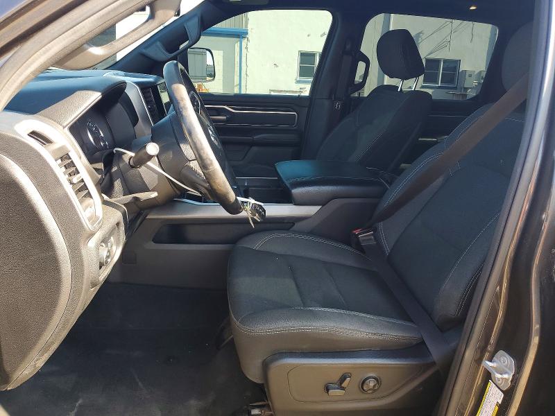 61779176 :رقم المزاد ، 1C6SRFMT9KN736924 vin ، 2019 Ram 1500 مزاد بيع
