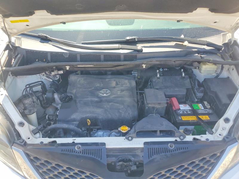Продаж на аукціоні авто 2016 Toyota Sienna, vin: 5TDXK3DC3GS750076, номер лоту: 60988236