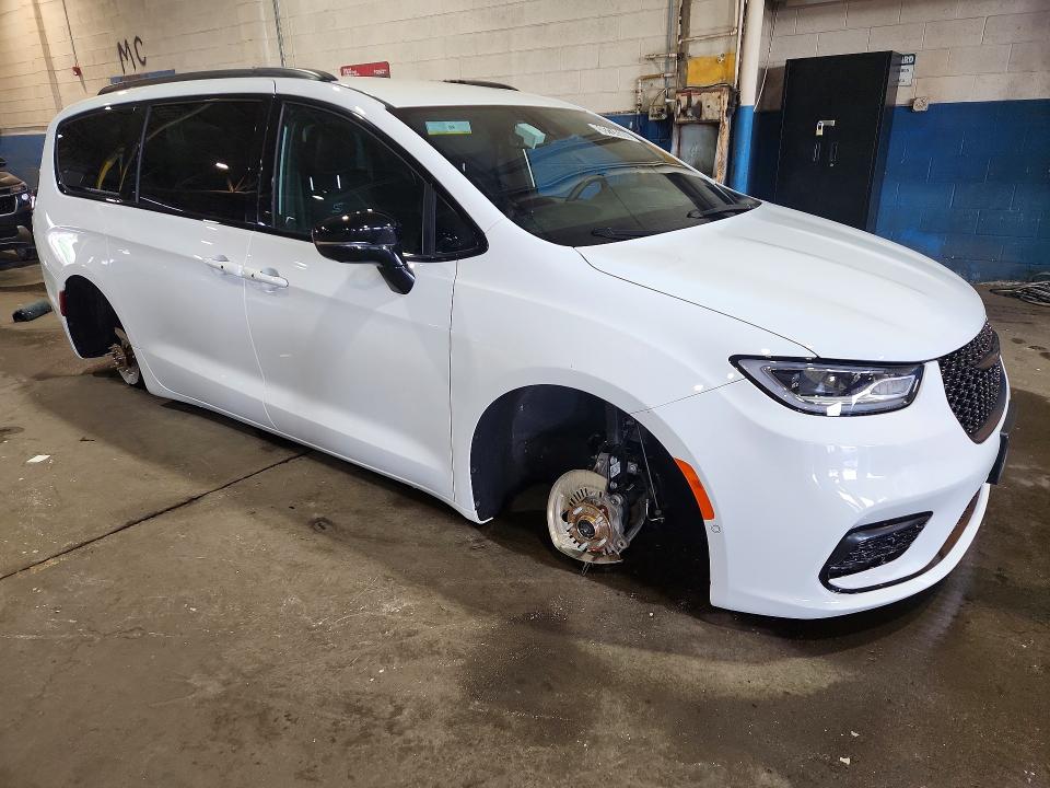 Продажа на аукционе авто 2026 Chrysler Pacifica, vin: 2C4RC1BG8TR267511, номер лота: 59724586