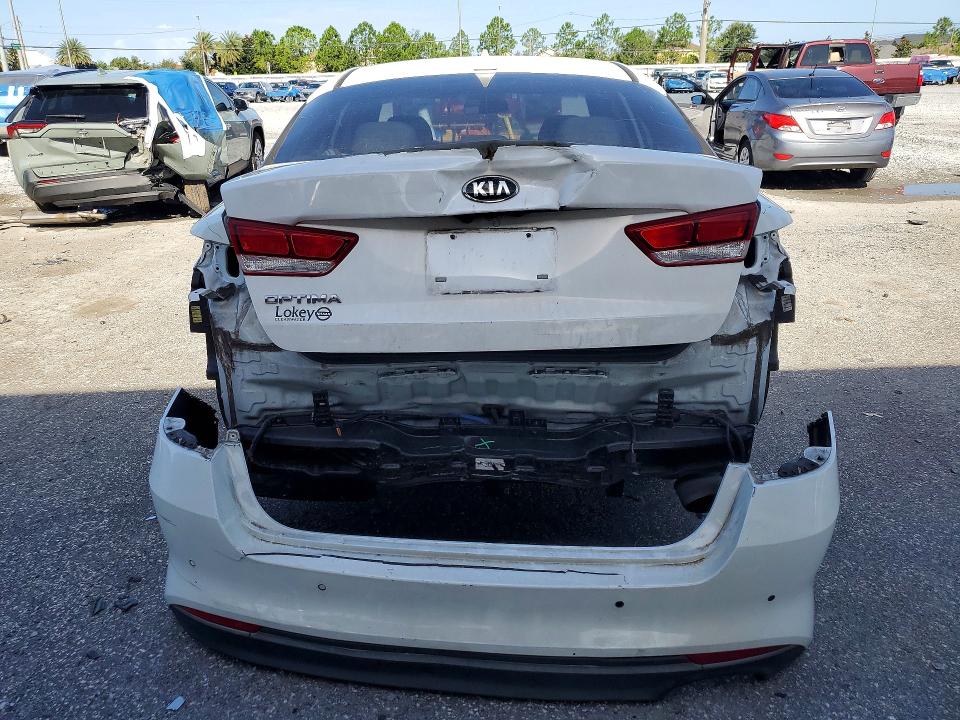Продаж на аукціоні авто 2018 Kia Optima, vin: 5XXGT4L39JG251439, номер лоту: 61913076