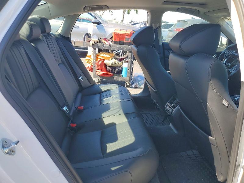 60232316 :رقم المزاد ، 1HGCV3F54NA003585 vin ، 2022 Honda Accord مزاد بيع