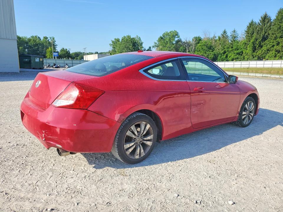 60561046 :رقم المزاد ، 1HGCS1B86BA005962 vin ، 2011 Honda Accord مزاد بيع