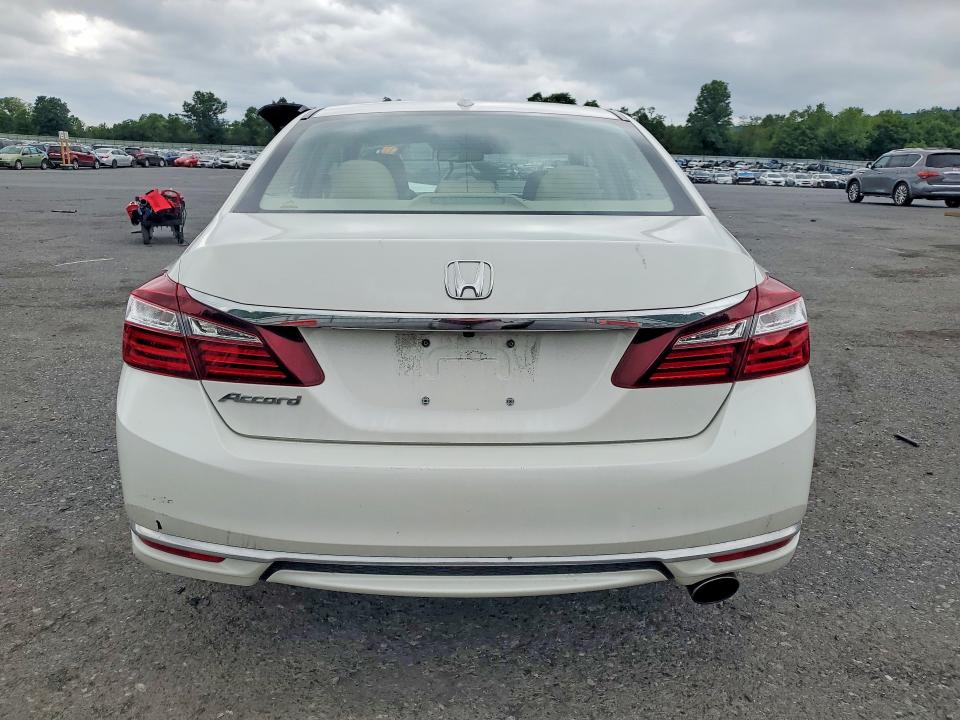 Aukcja sprzedaży 2017 Honda Accord, vin: 1HGCR2F97HA134077, numer aukcji: 60215456