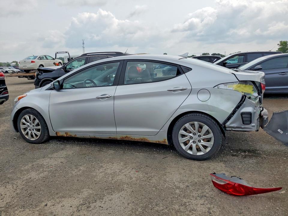 62409166 :رقم المزاد ، 5NPDH4AE8CH069988 vin ، 2012 Hyundai Elantra مزاد بيع