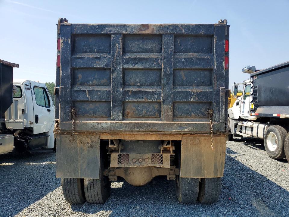 Продаж на аукціоні авто 2002 Volvo Vhd, vin: 4V5K99UF32N310912, номер лоту: 61794946