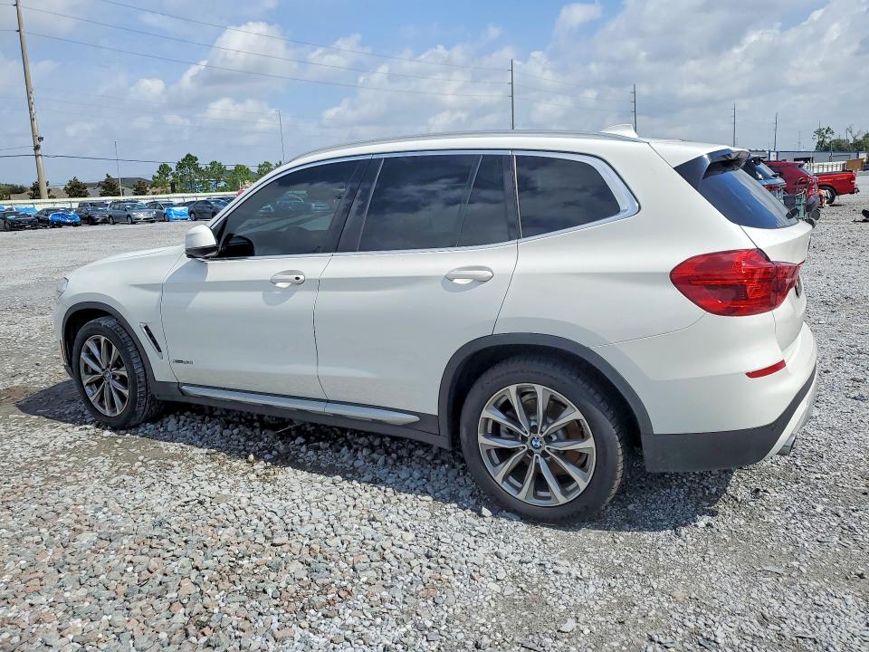 61770906 :رقم المزاد ، 5UXTR9C52JLD62279 vin ، 2018 Bmw X3 مزاد بيع