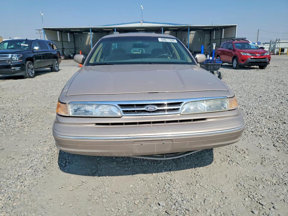 Продаж на аукціоні авто 1997 Ford Crown Victoria, vin: 2FALP74W3VX228086, номер лоту: 59077536