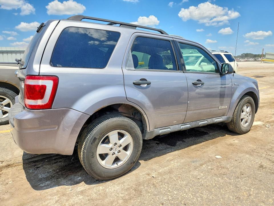 60576166 :رقم المزاد ، 1FMCU03158KE76293 vin ، 2008 Ford Escape مزاد بيع