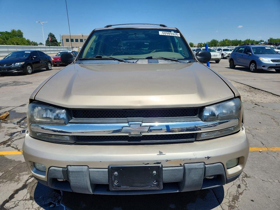 60989426 :رقم المزاد ، 1GNDT13S342201999 vin ، 2004 Chevrolet Trailblazer مزاد بيع