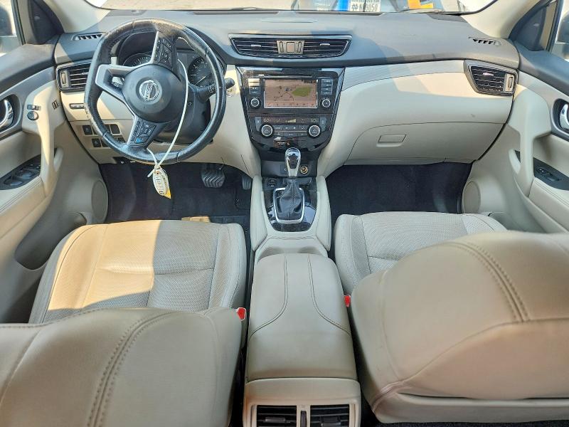 63007966 :رقم المزاد ، JN1BJ1CV8LW272058 vin ، 2020 Nissan Rogue Sport مزاد بيع