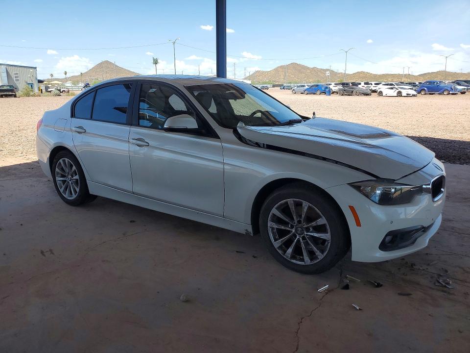 2016 Bmw 320 მანქანა იყიდება აუქციონზე, vin: WBA8E1G51GNT34284, აუქციონის ნომერი: 62471516