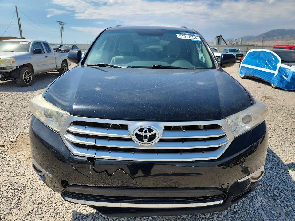61977006 :رقم المزاد ، 5TDBK3EH4CS112076 vin ، 2012 Toyota Highlander مزاد بيع