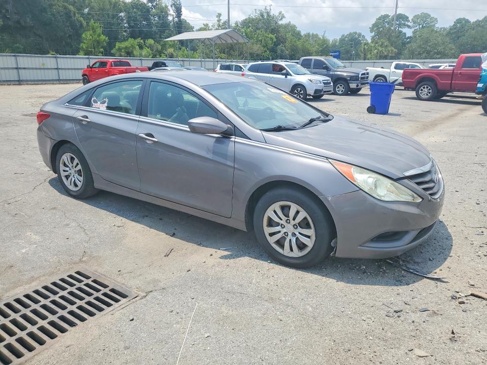 63353366 :رقم المزاد ، 5NPEB4AC1BH225341 vin ، 2011 Hyundai Sonata مزاد بيع