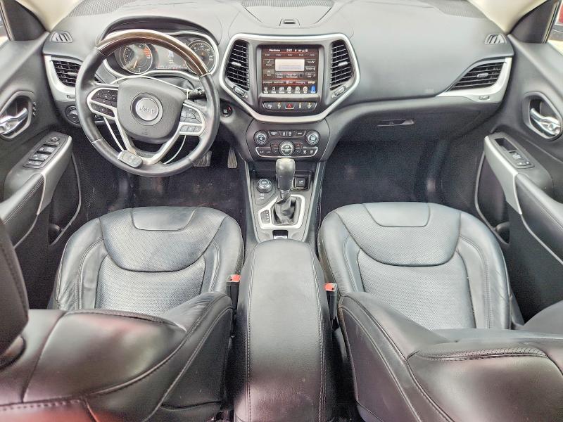 61882826 :رقم المزاد ، 1C4PJMJS4HW656486 vin ، 2017 Jeep Cherokee مزاد بيع