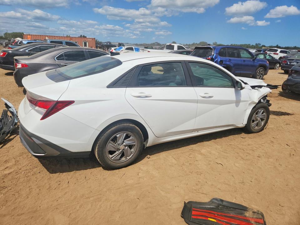 62106796 :رقم المزاد ، KMHLL4DG1RU818549 vin ، 2024 Hyundai Elantra مزاد بيع