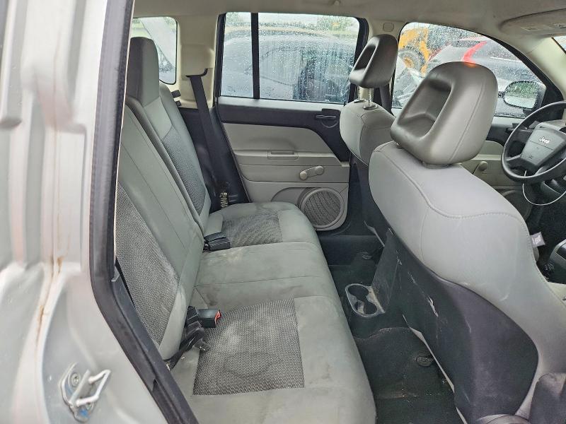 62944396 :رقم المزاد ، 1J8FT47W27D418848 vin ، 2007 Jeep Compass مزاد بيع